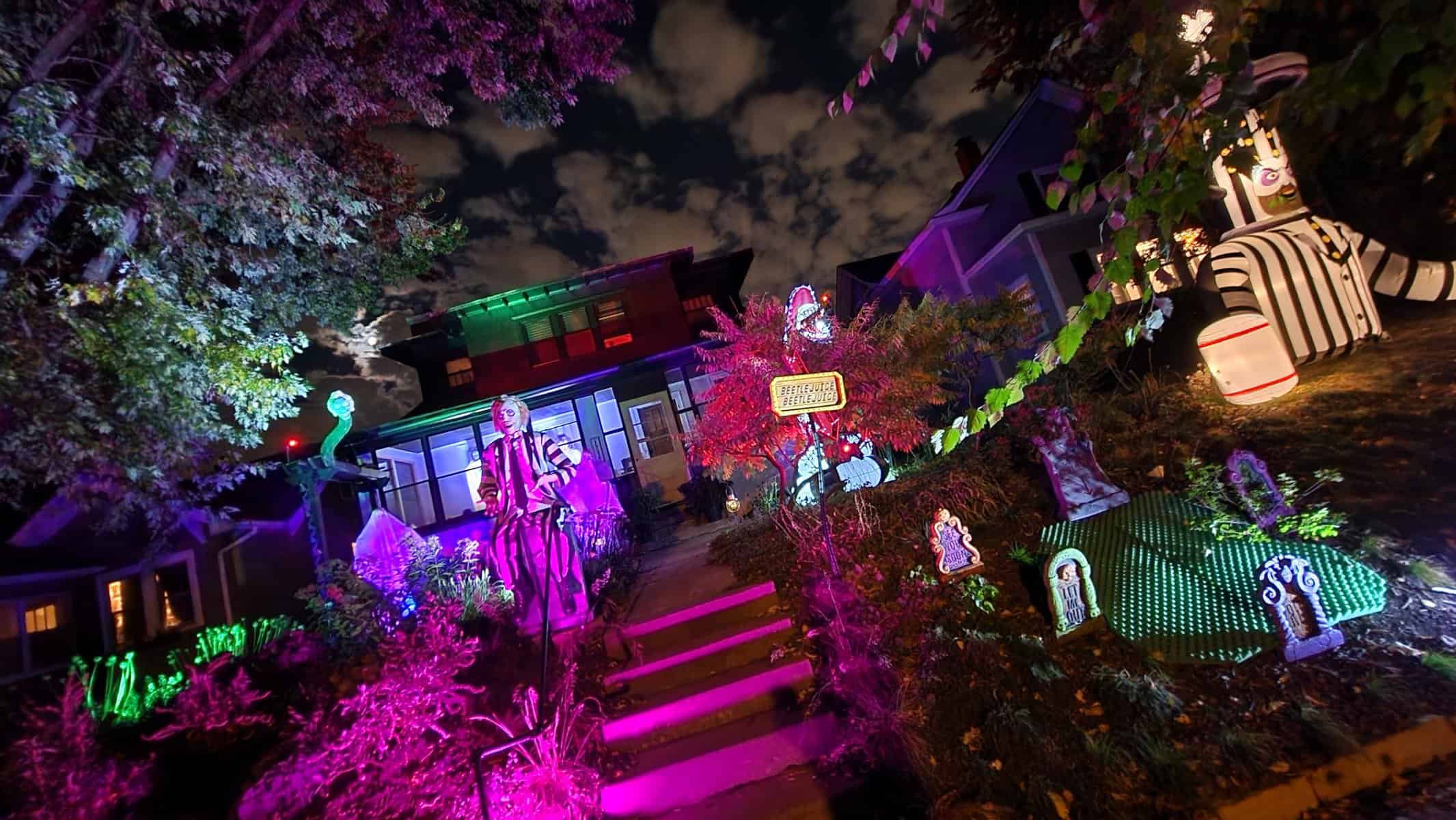 Halloween displays near me